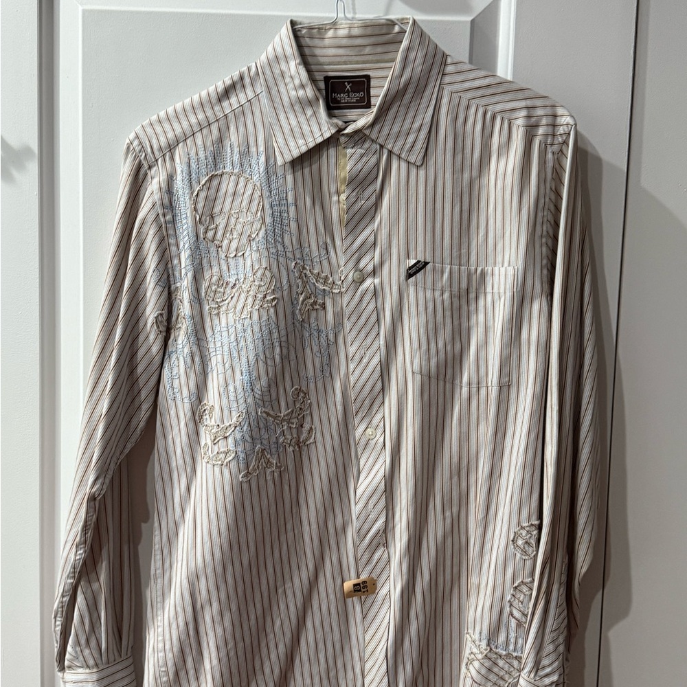 Rare Mark Echo Cut & Sew button down shirt w embroidered skull size M.